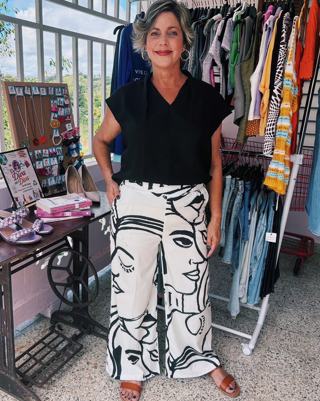 blusa negra